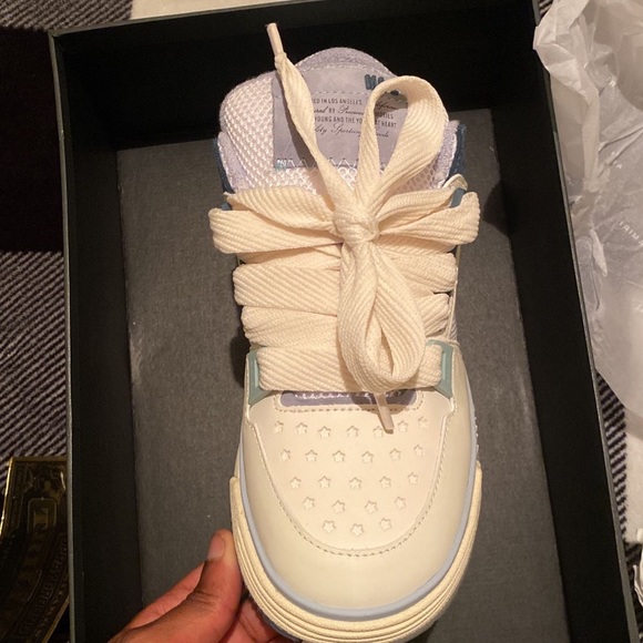 Amiris - Picture 2 of 3